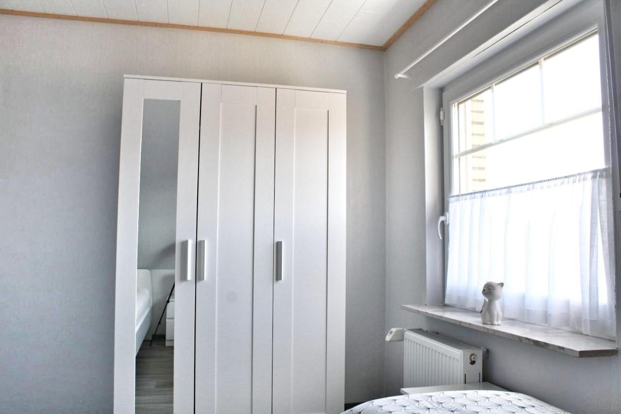 Nordsee Anker Unsere Moderne 87 Qm Ferienwohnung Mit Zwei Schlafzimmer In Norden Ortsteil Ostermarsch Εξωτερικό φωτογραφία